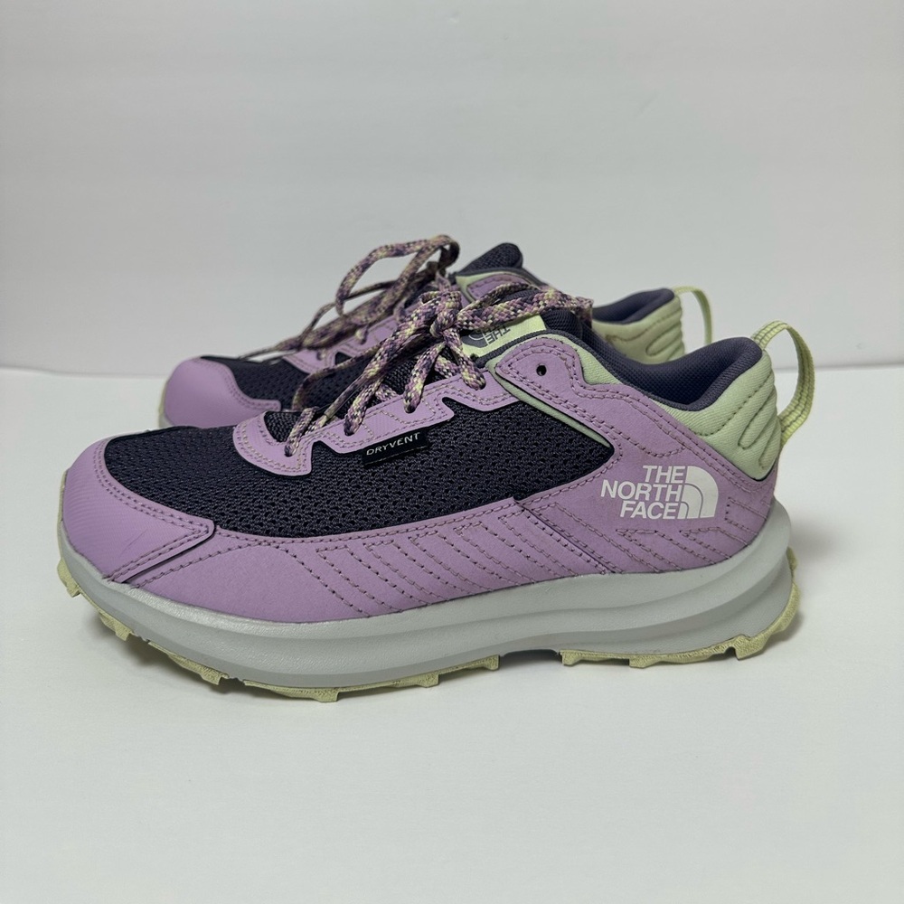 The North Face Kids Sneakers in Lavender, Black & Light Green